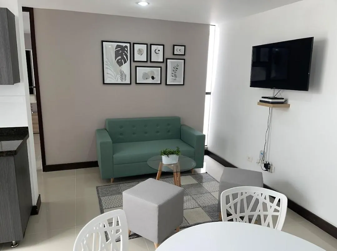 Apartamento Familiar Laureles 203 contacts